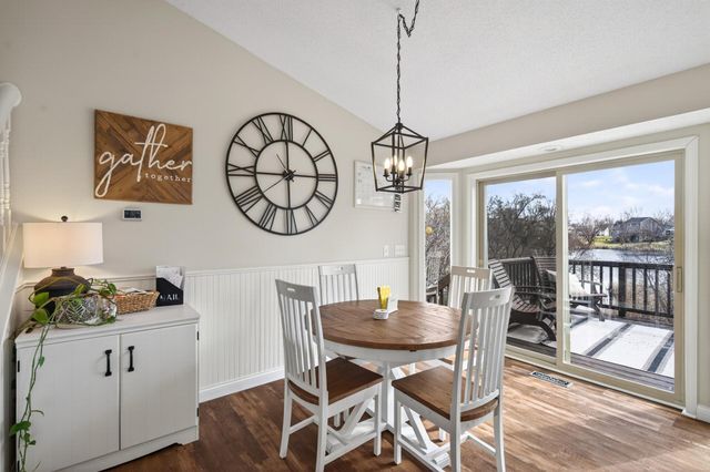 5515 157th Way N, Hugo, MN 55038