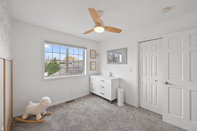 5515 157th Way N, Hugo, MN 55038