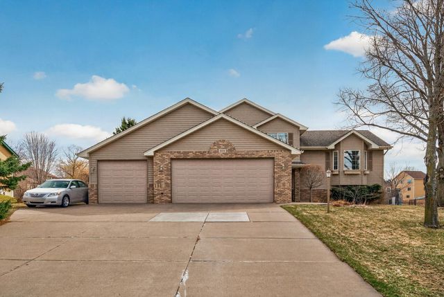 5515 157th Way N, Hugo, MN 55038