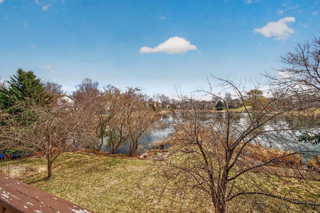 5515 157th Way N, Hugo, MN 55038