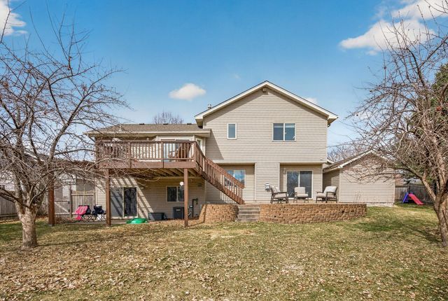 5515 157th Way N, Hugo, MN 55038