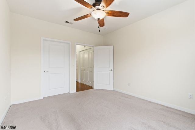 238 Luca Dr 8, Piscataway Twp., NJ 08854