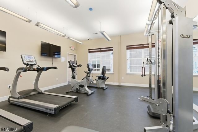 238 Luca Dr 8, Piscataway Twp., NJ 08854