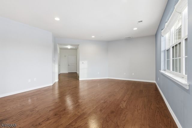 238 Luca Dr 8, Piscataway Twp., NJ 08854