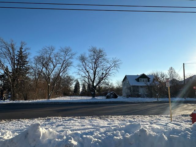 1939 E Touhy Avenue, Des Plaines, IL 60018