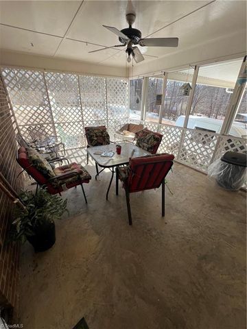 6705 Kathy Lynn Place, Greensboro, NC 27214