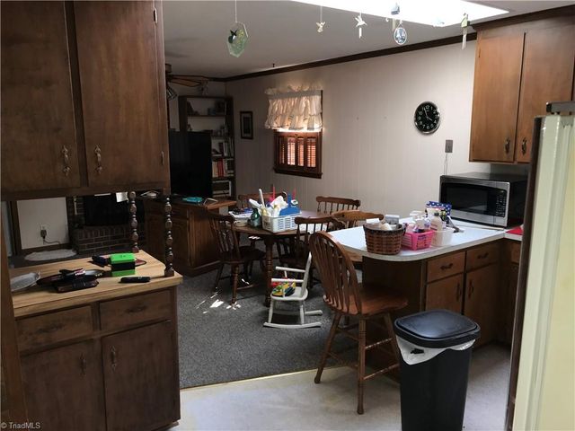 6705 Kathy Lynn Place, Greensboro, NC 27214