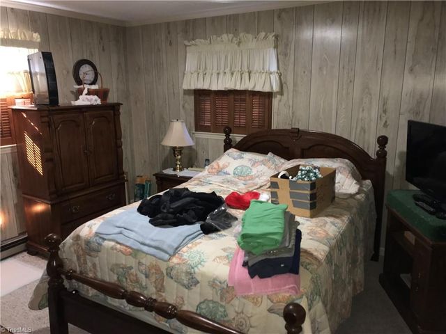 6705 Kathy Lynn Place, Greensboro, NC 27214