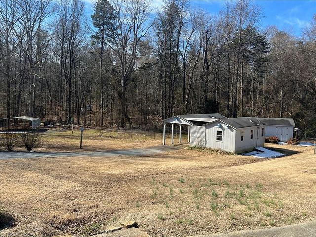 6705 Kathy Lynn Place, Greensboro, NC 27214