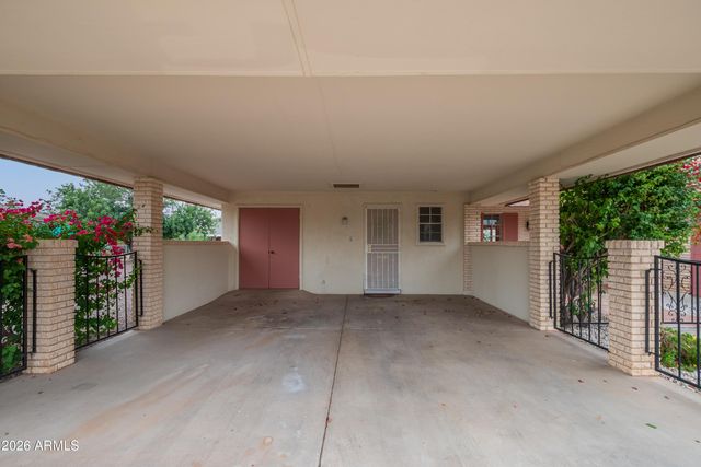 10636 W MISSION Lane, Sun City, AZ 85351