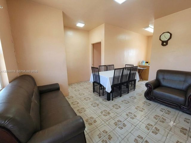 75 NE 49th Street, Miami, FL 33137