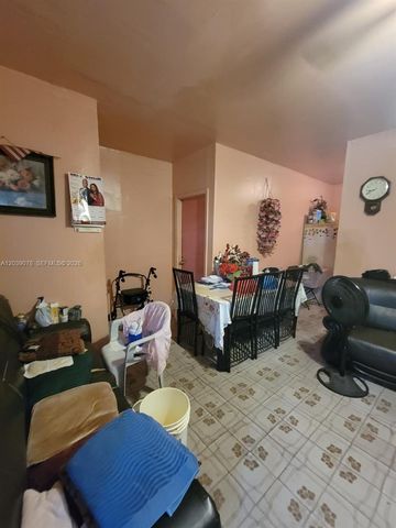 75 NE 49th Street, Miami, FL 33137