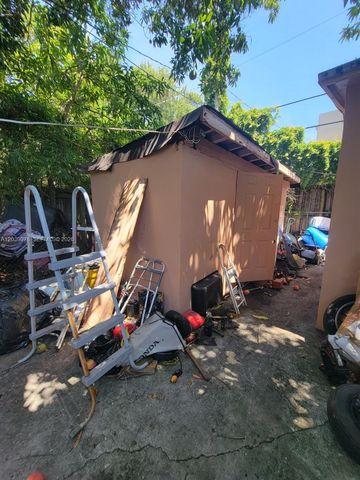 75 NE 49th Street, Miami, FL 33137
