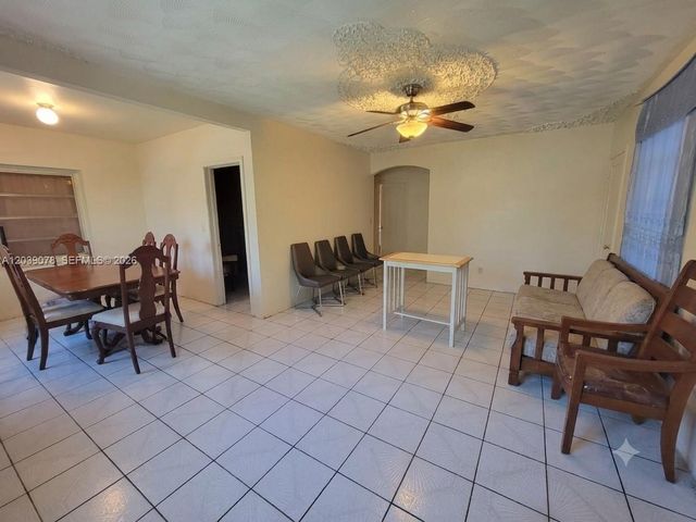 75 NE 49th Street, Miami, FL 33137