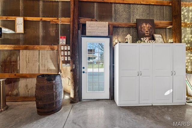 1371 Silvers Road, St Peters, MO 63376