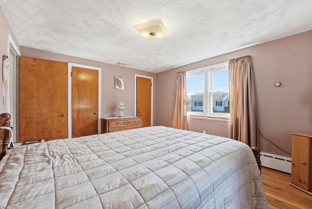 92 Laconia St, Ludlow, MA 01056