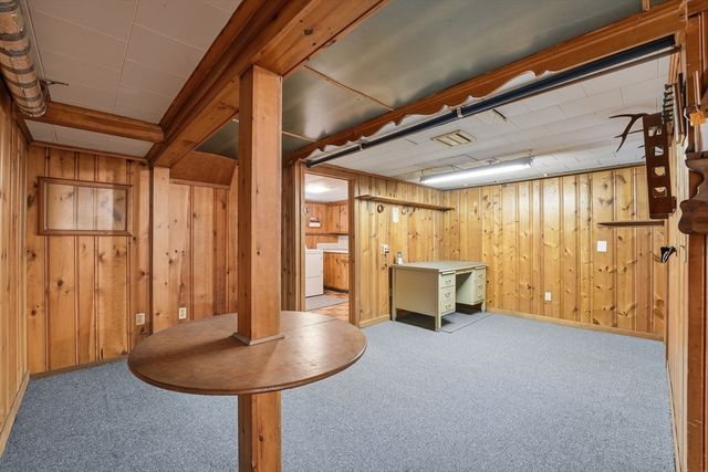 92 Laconia St, Ludlow, MA 01056