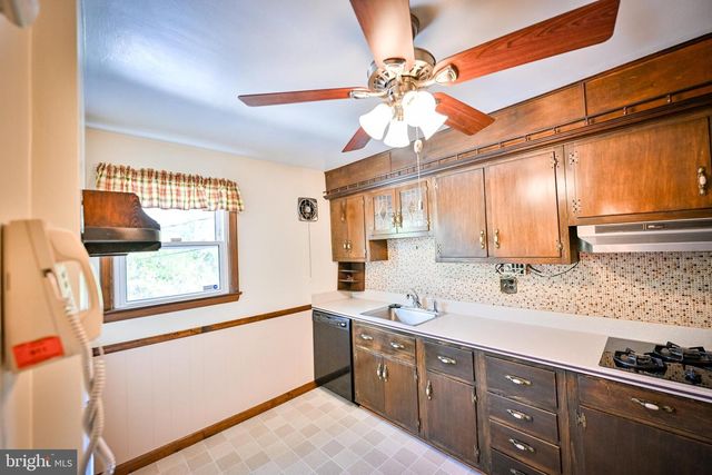 1041 WINSFORD RD, Baltimore, MD 21204