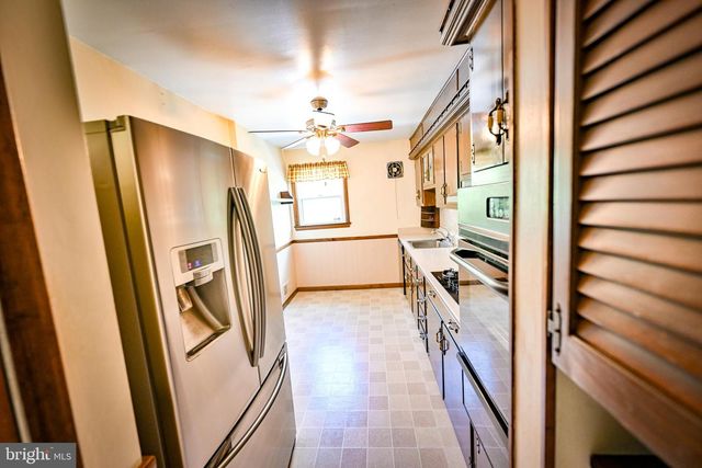 1041 WINSFORD RD, Baltimore, MD 21204