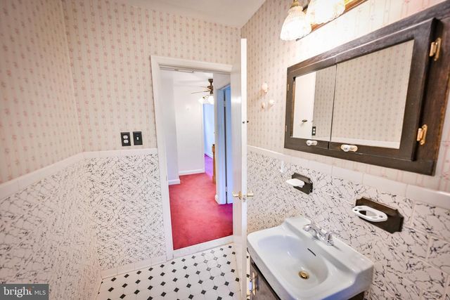 1041 WINSFORD RD, Baltimore, MD 21204
