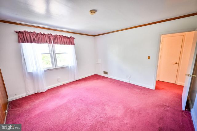 1041 WINSFORD RD, Baltimore, MD 21204