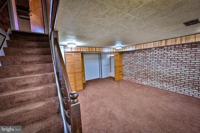 1041 WINSFORD RD, Baltimore, MD 21204