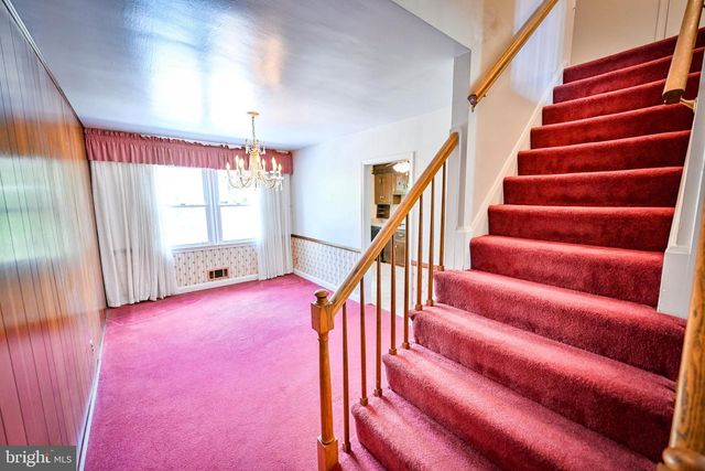 1041 WINSFORD RD, Baltimore, MD 21204