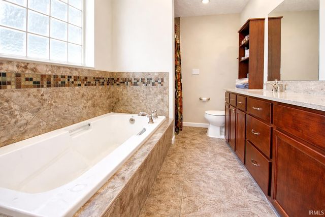 4381 Regatta Drive, Lafayette, IN 47909