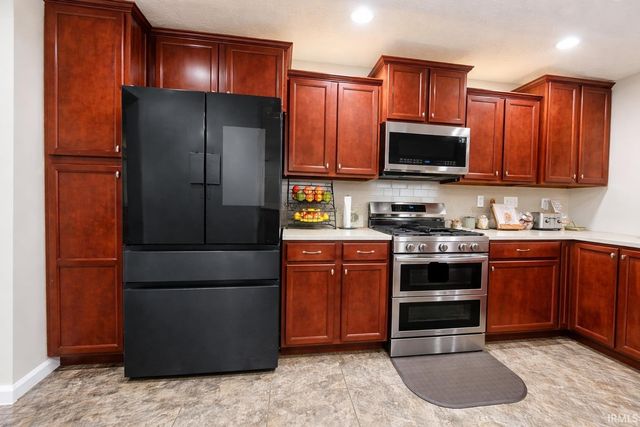 4381 Regatta Drive, Lafayette, IN 47909