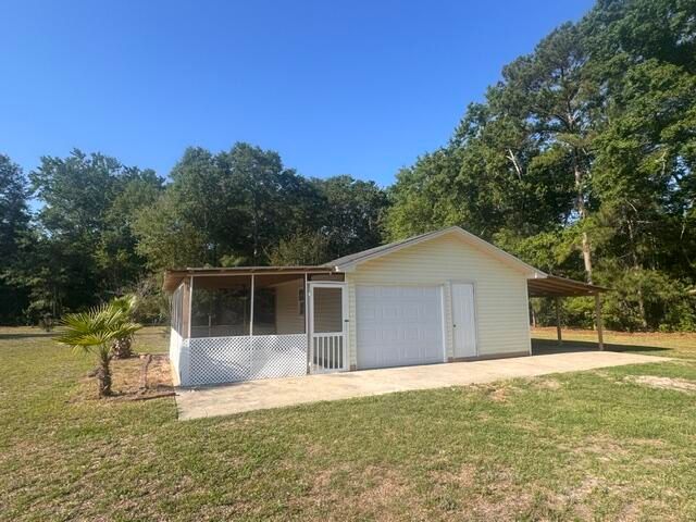 2213 Mahon Road, Manning, SC 29102