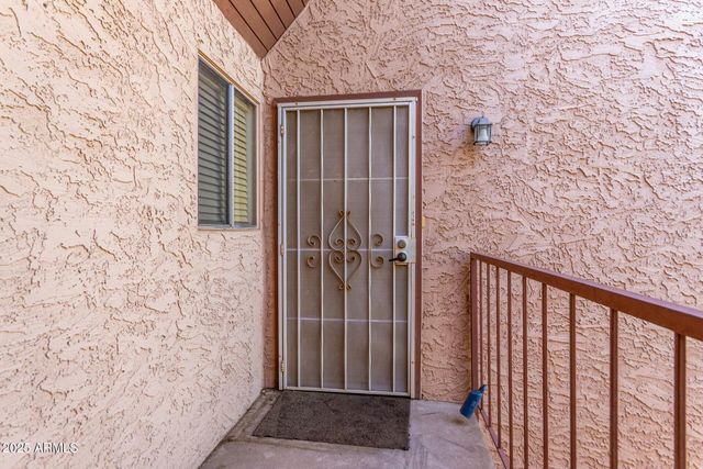 1942 S EMERSON -- 219, Mesa, AZ 85210