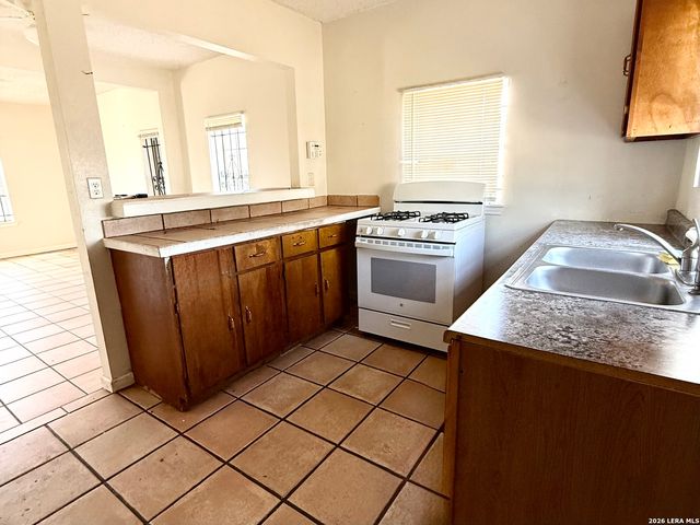 339 Ceralvo, San Antonio, TX 78207