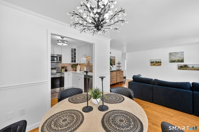 78 Landing Circle 78, Suffield, CT 06078