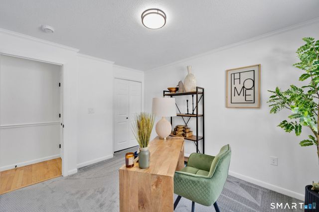 78 Landing Circle 78, Suffield, CT 06078