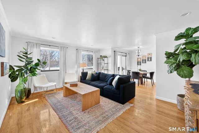 78 Landing Circle 78, Suffield, CT 06078