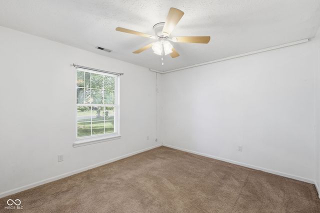 8449 Inland Drive, Avon, IN 46123