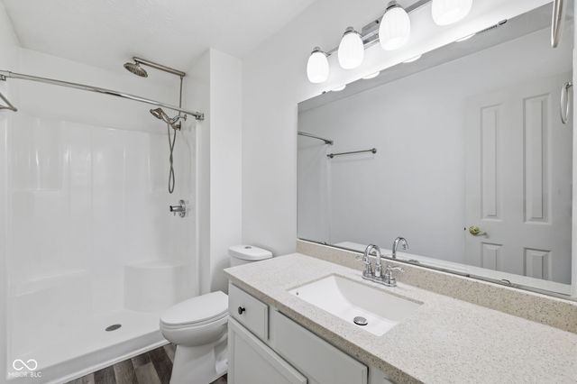 8449 Inland Drive, Avon, IN 46123