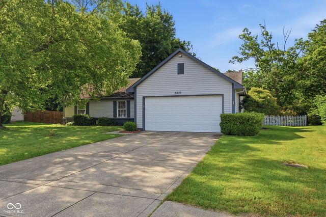 8449 Inland Drive, Avon, IN 46123