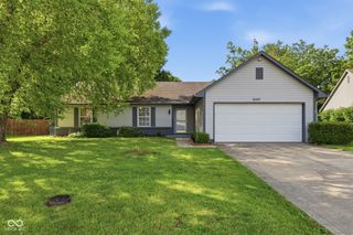 8449 Inland Drive, Avon, IN 46123