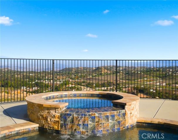 39472 Vista Del Bosque, Murrieta, CA 92562