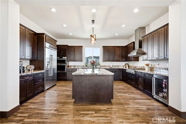 39472 Vista Del Bosque, Murrieta, CA 92562