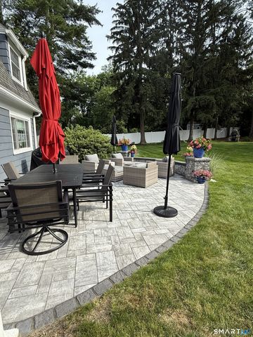 69 Bloomfield Avenue, Hartford, CT 06105