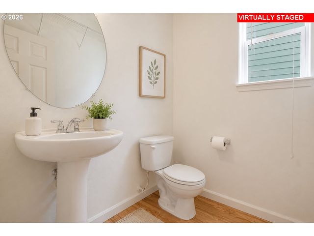 3270 DAWSON Ct, West Linn, OR 97068