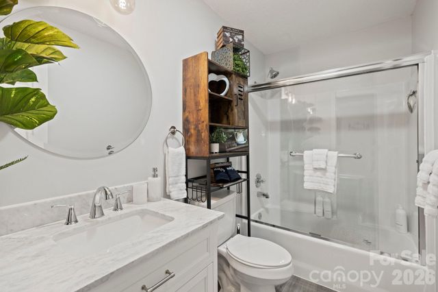 106 Bishop Cove Road, Fairview, NC 28730