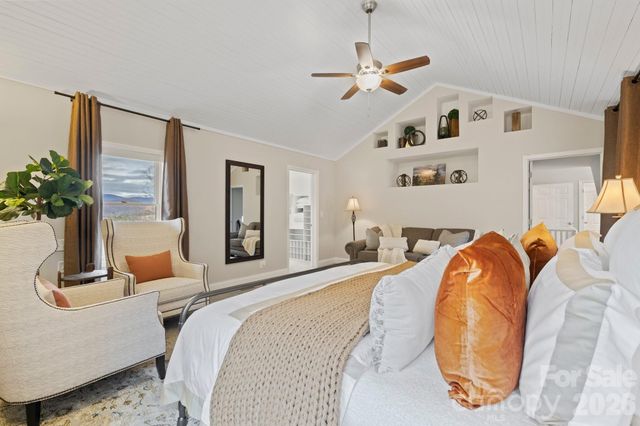 106 Bishop Cove Road, Fairview, NC 28730