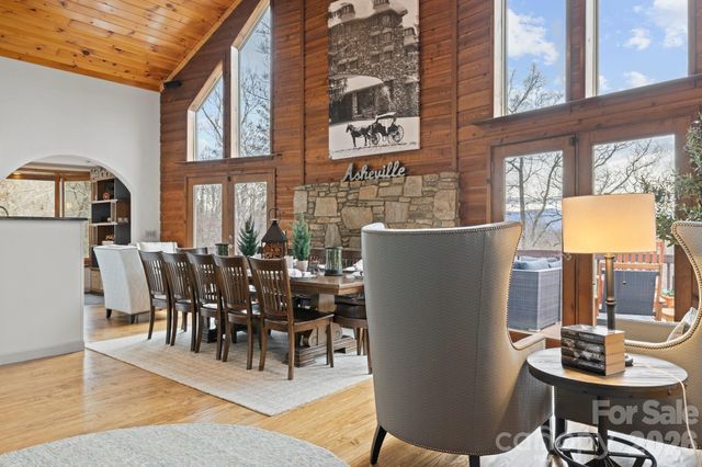 106 Bishop Cove Road, Fairview, NC 28730