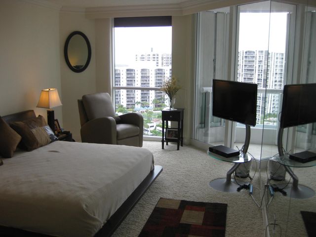 21055 Yacht Club Drive 1804, Aventura, FL 33180