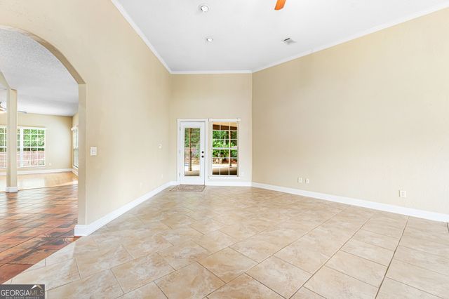 2022 Melrose Place, Kathleen, GA 31047