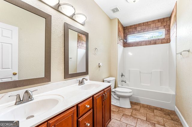 2022 Melrose Place, Kathleen, GA 31047