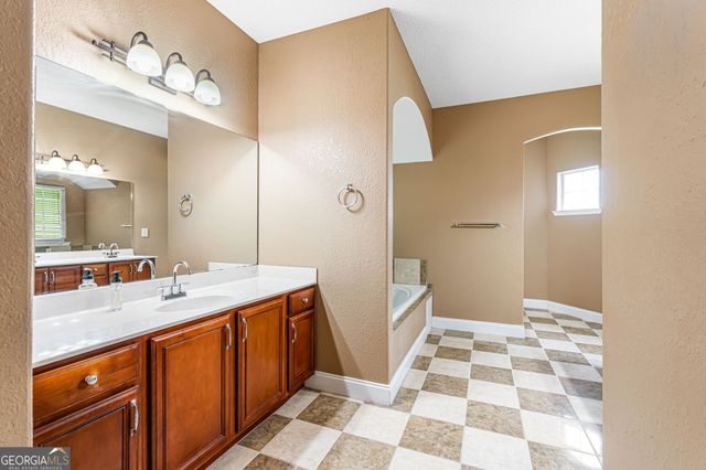 2022 Melrose Place, Kathleen, GA 31047